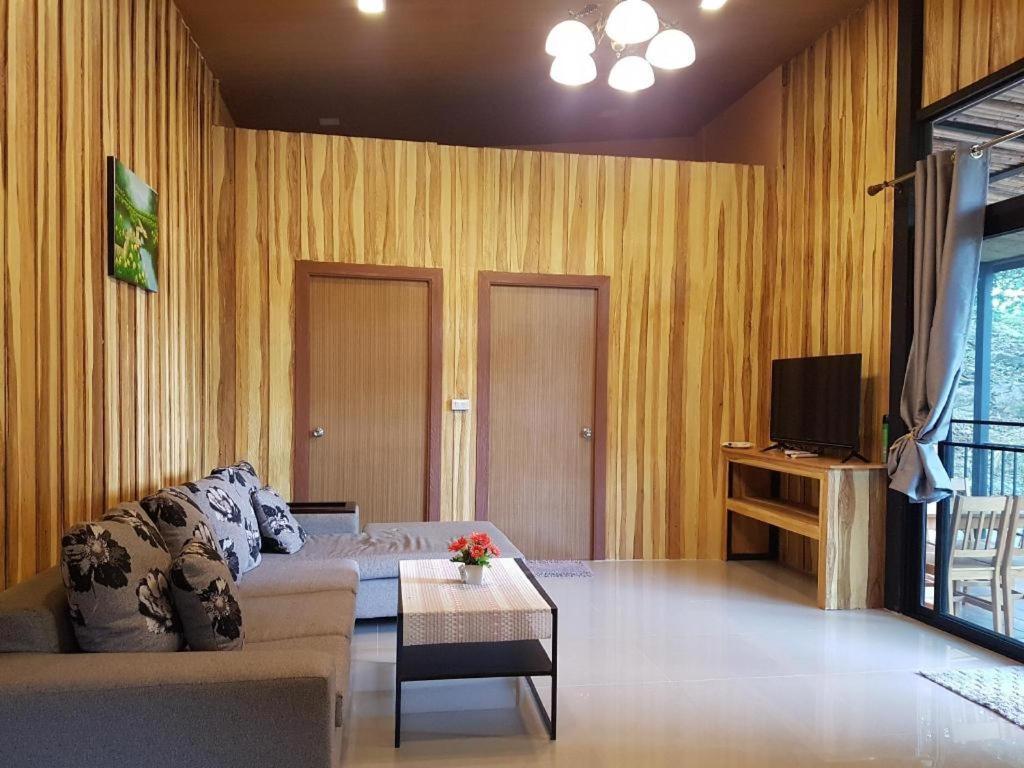 Dusit Talai Resort Muszi Kültér fotó